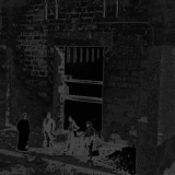 ...la nuova costruzione, infatti, su progetto dell�architetto Vito Sangirardi e del costruttore Saverio Novielli, sorge nell�angolo tra la via di Adelfia e la via per Bari.